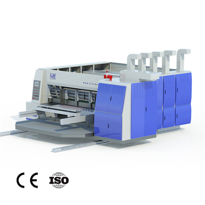 Flexo покрывает краской печатную машину коробки 4 цветов рифленую прорезая вырезывание плашки автоматическое