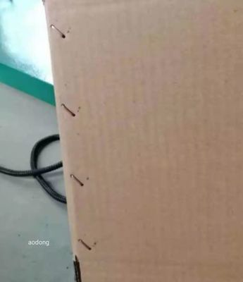 Машина двойной коробки коробки сервопривода шить